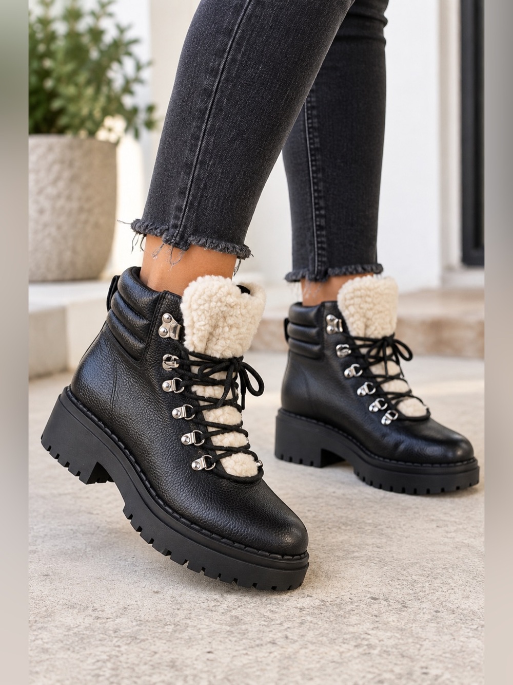Marc Fisher LTD Nairy Black Leather Faux Fur Lug Sole Hiking Boots Women’s 9M
